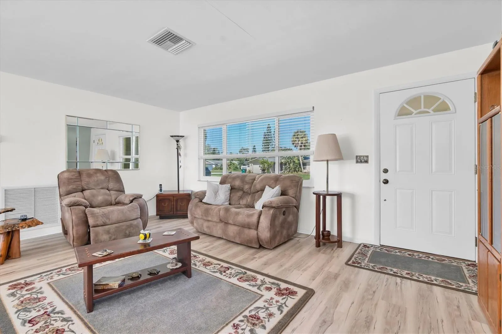 2013 FOREST DR