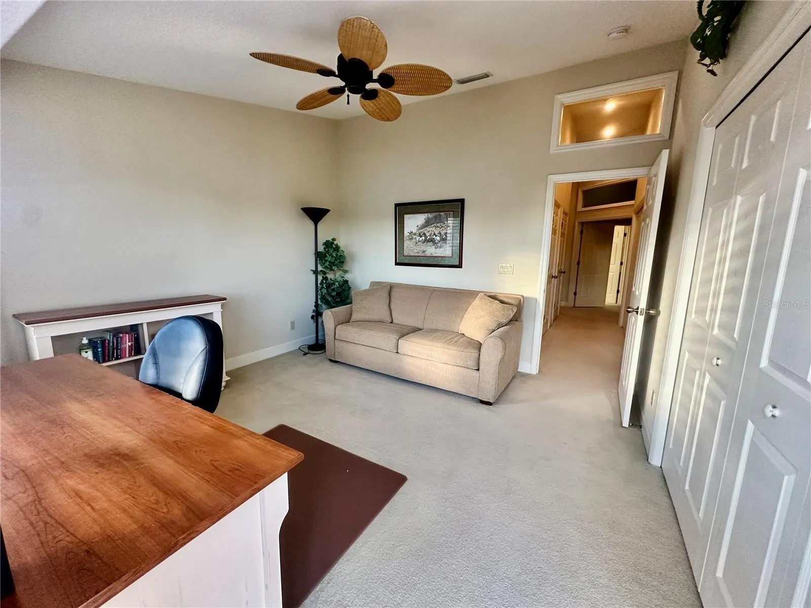 135 SHOALS CIR
