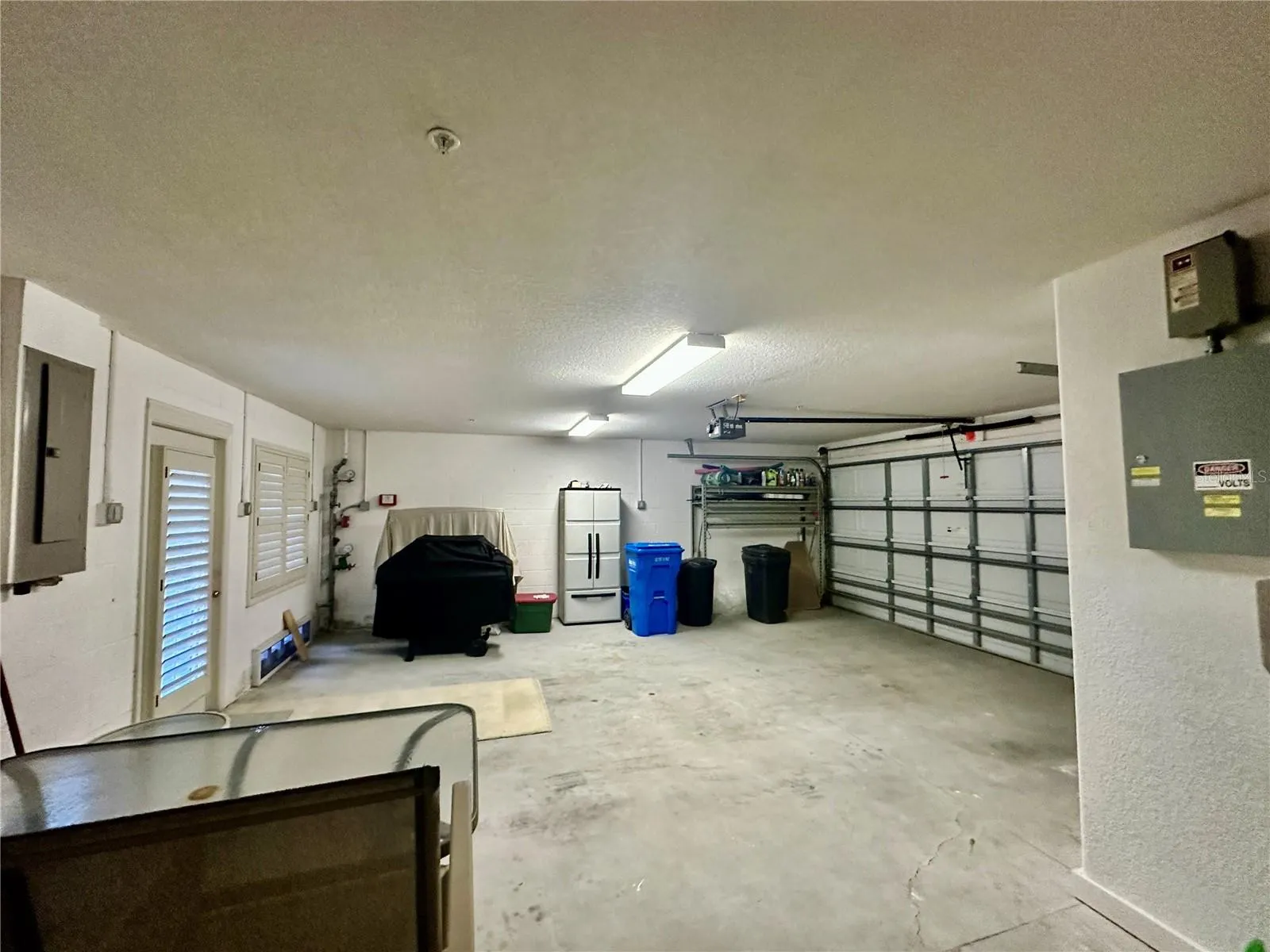 135 SHOALS CIR