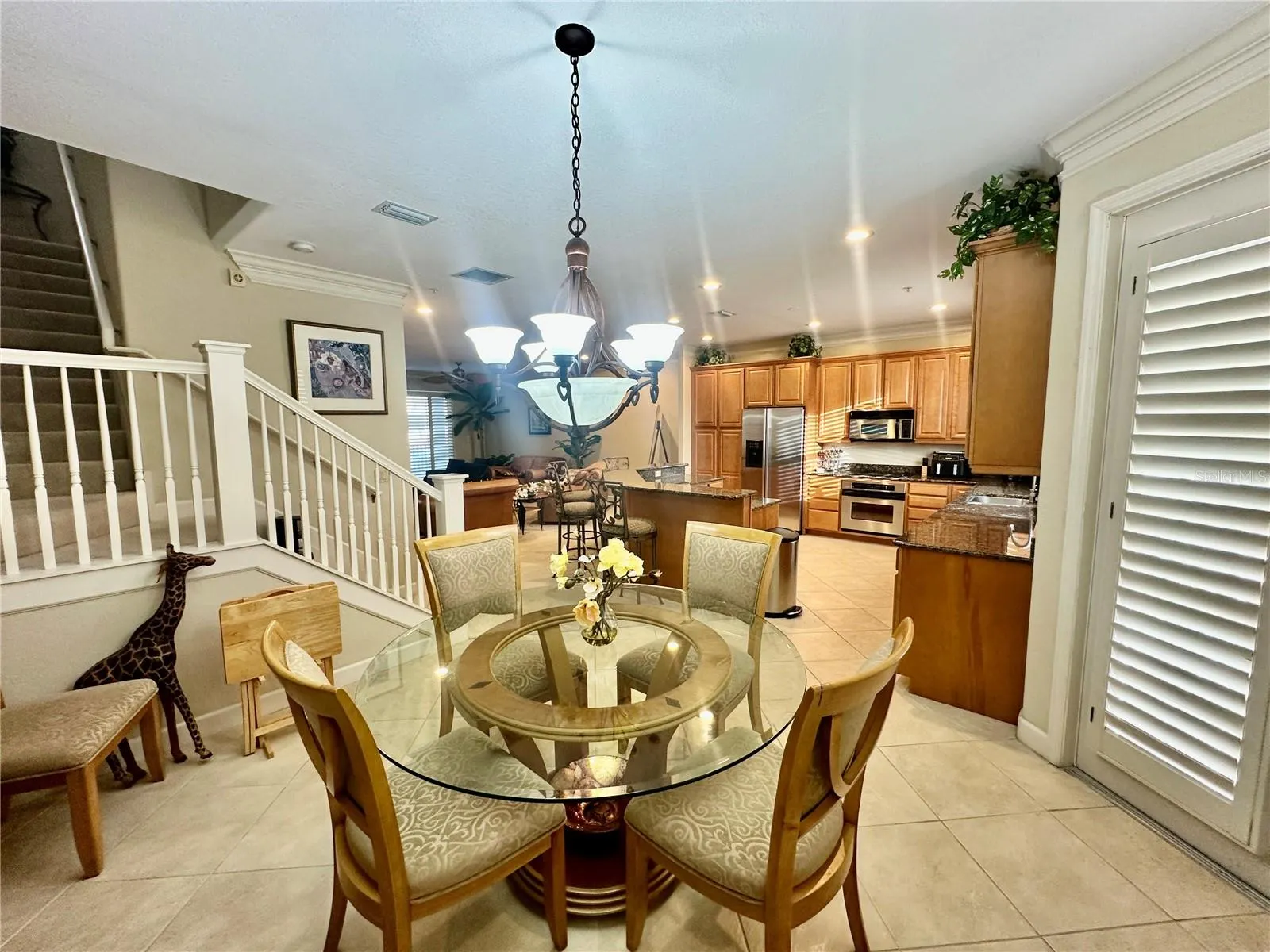 135 SHOALS CIR