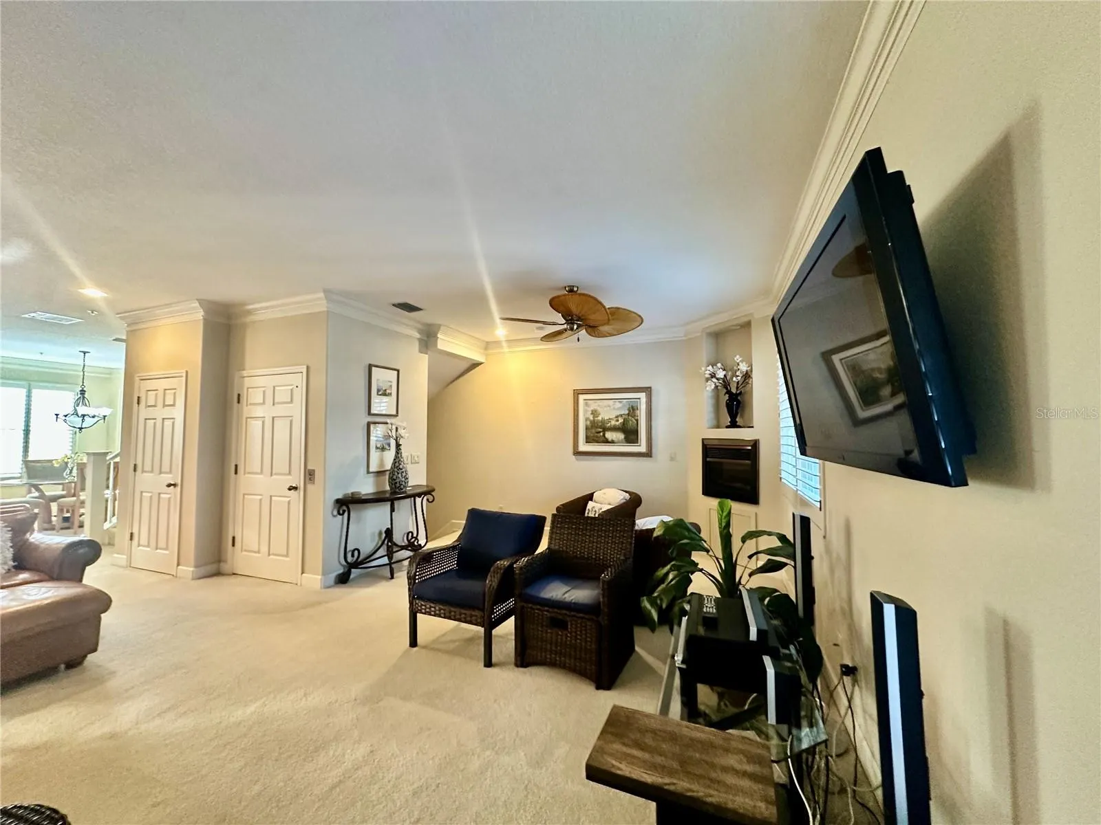 135 SHOALS CIR