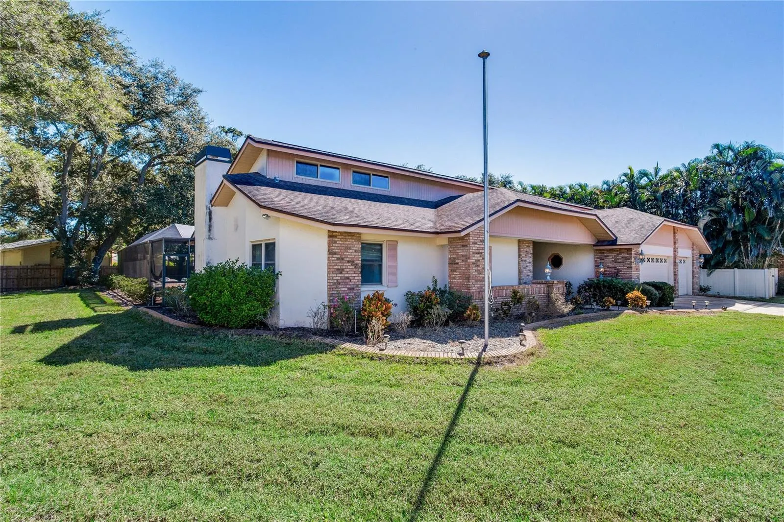 10353 BARRY DR