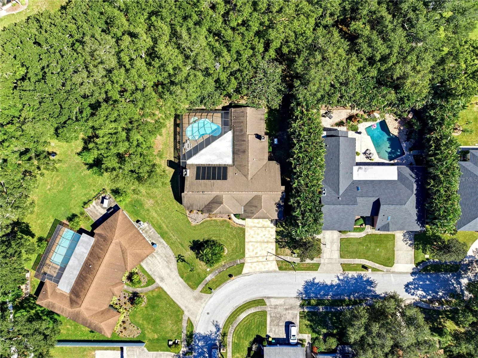 10353 BARRY DR