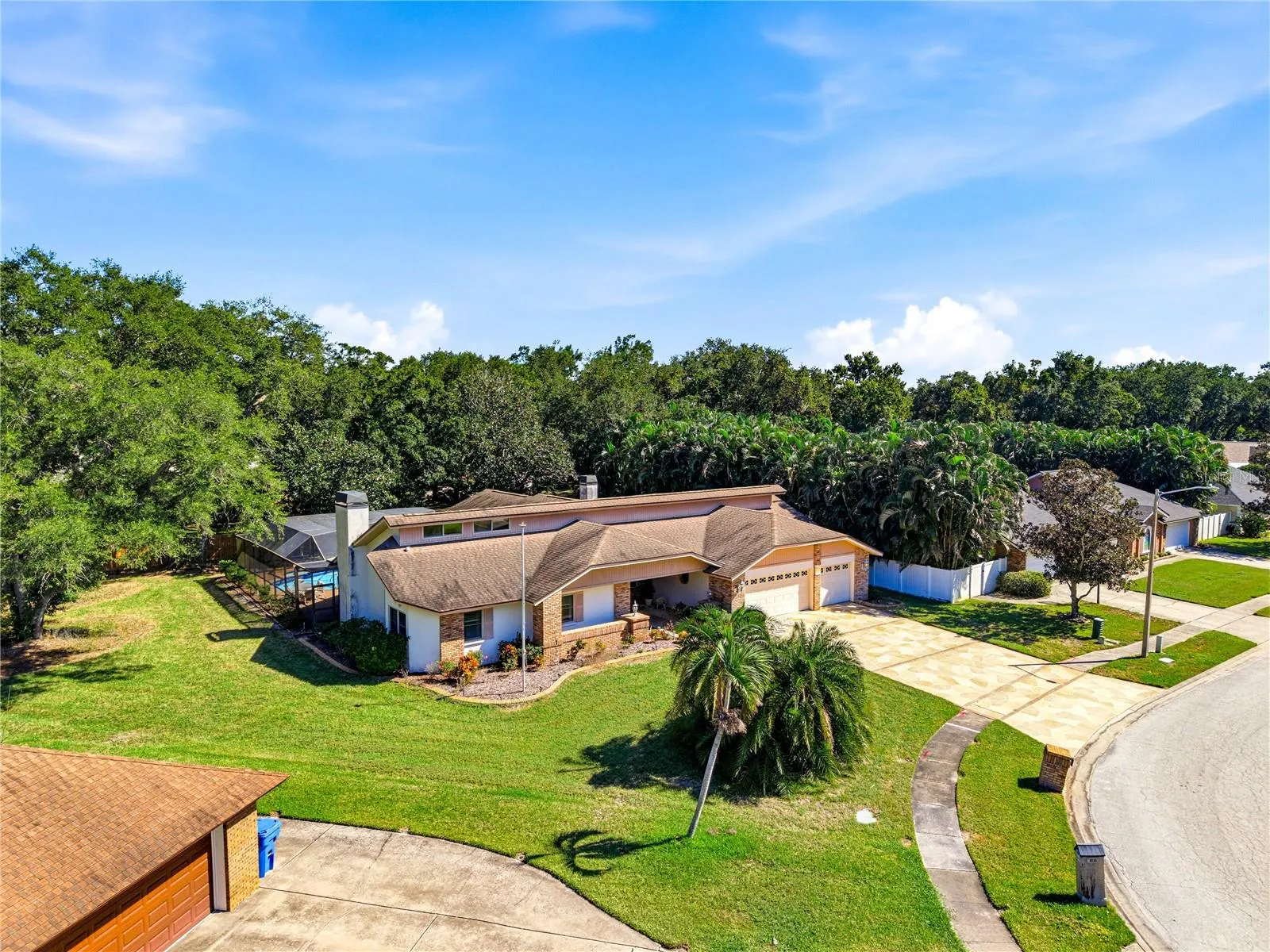 10353 BARRY DR