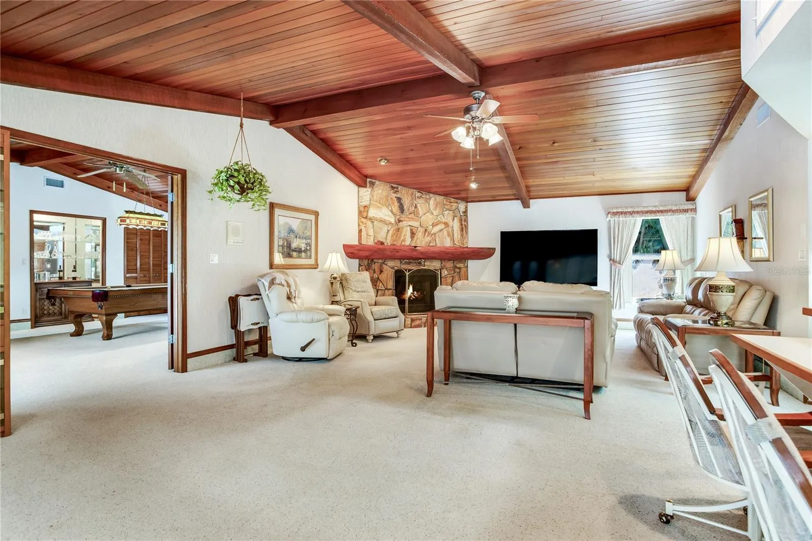 10353 BARRY DR