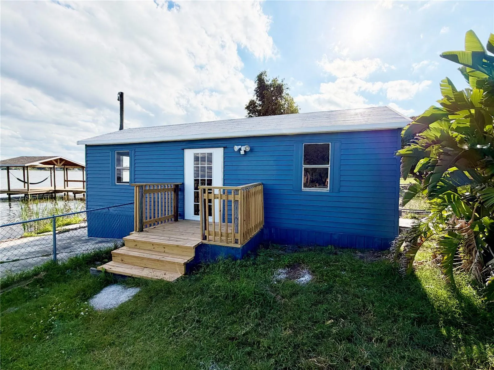 1151 CAREFREE COVE DR