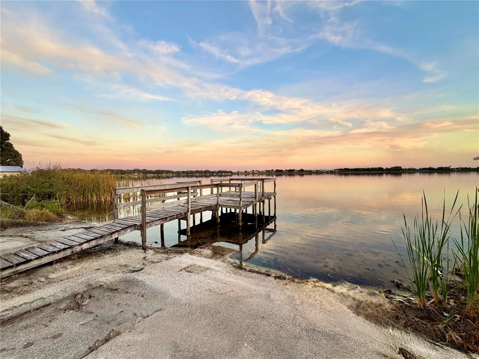 1151 CAREFREE COVE DR