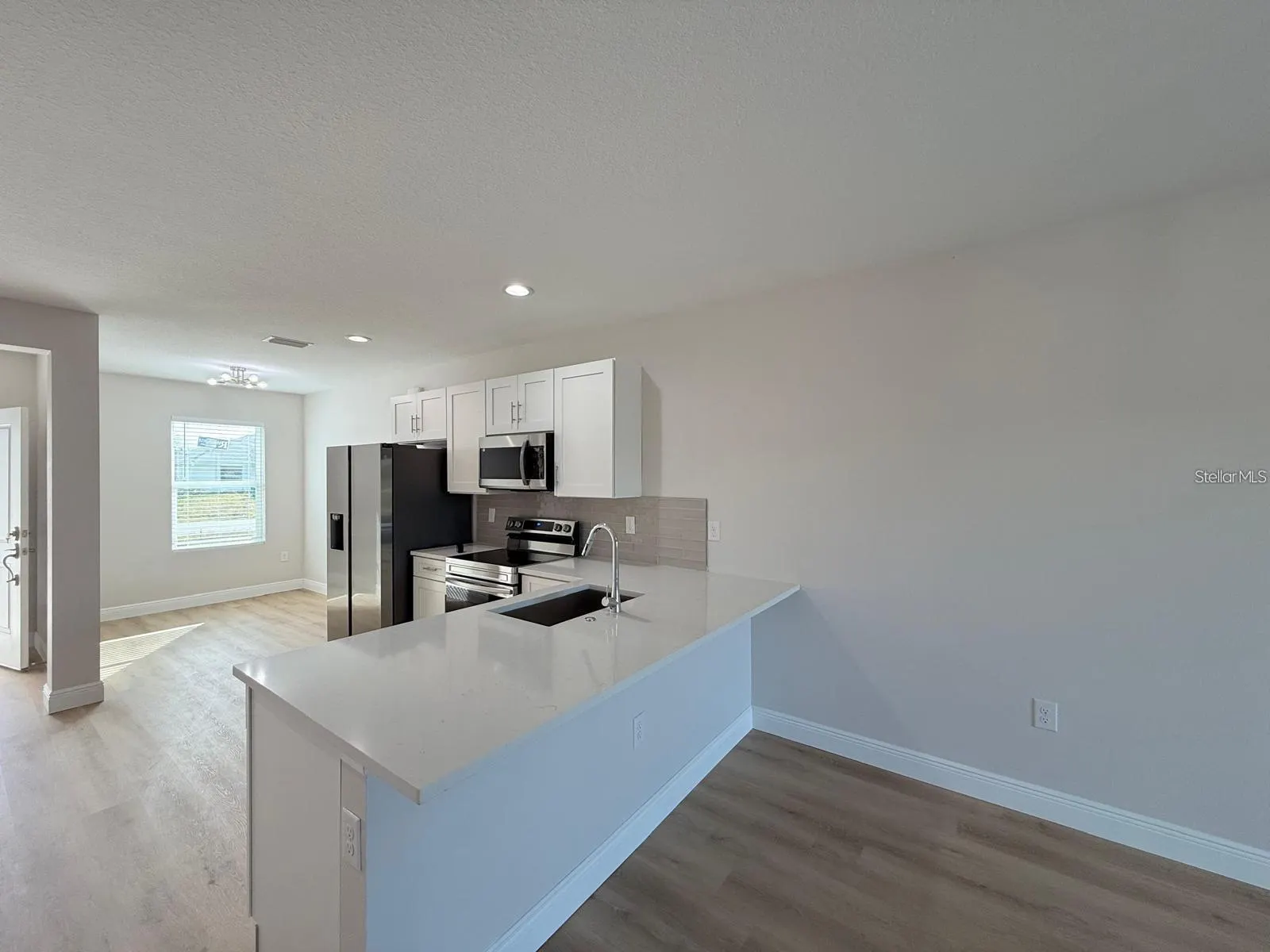 17099 CARLEEN AVE