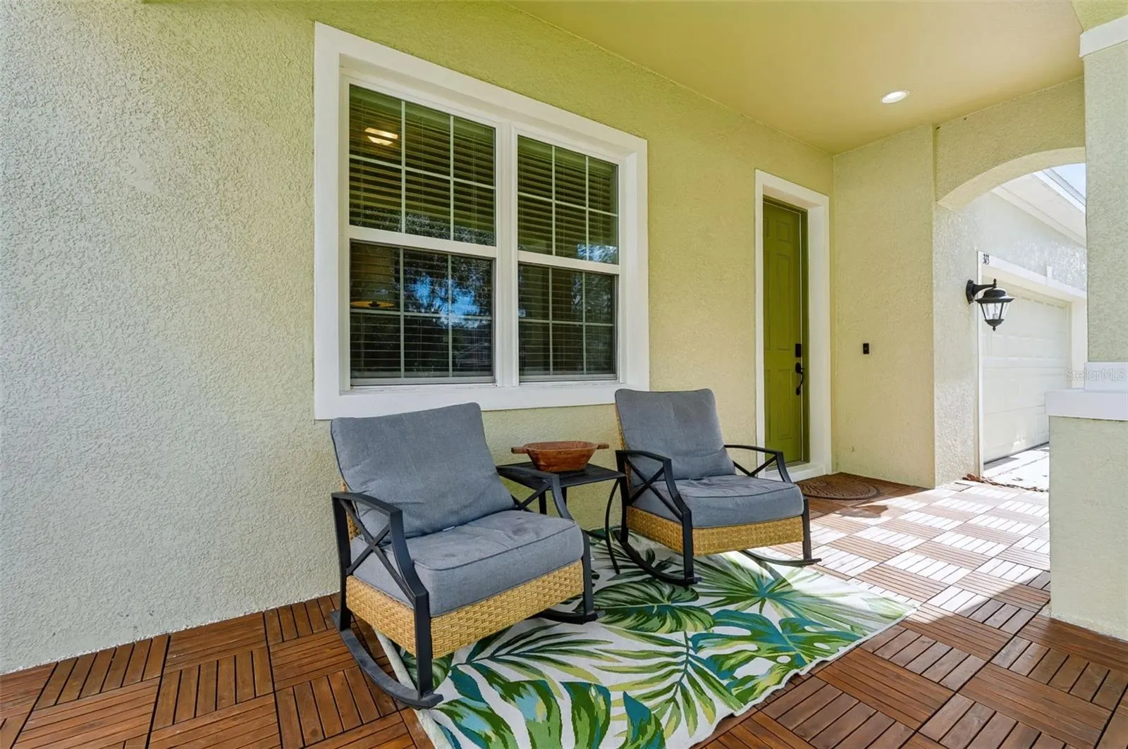 313 ROXBURY CROSSING CT