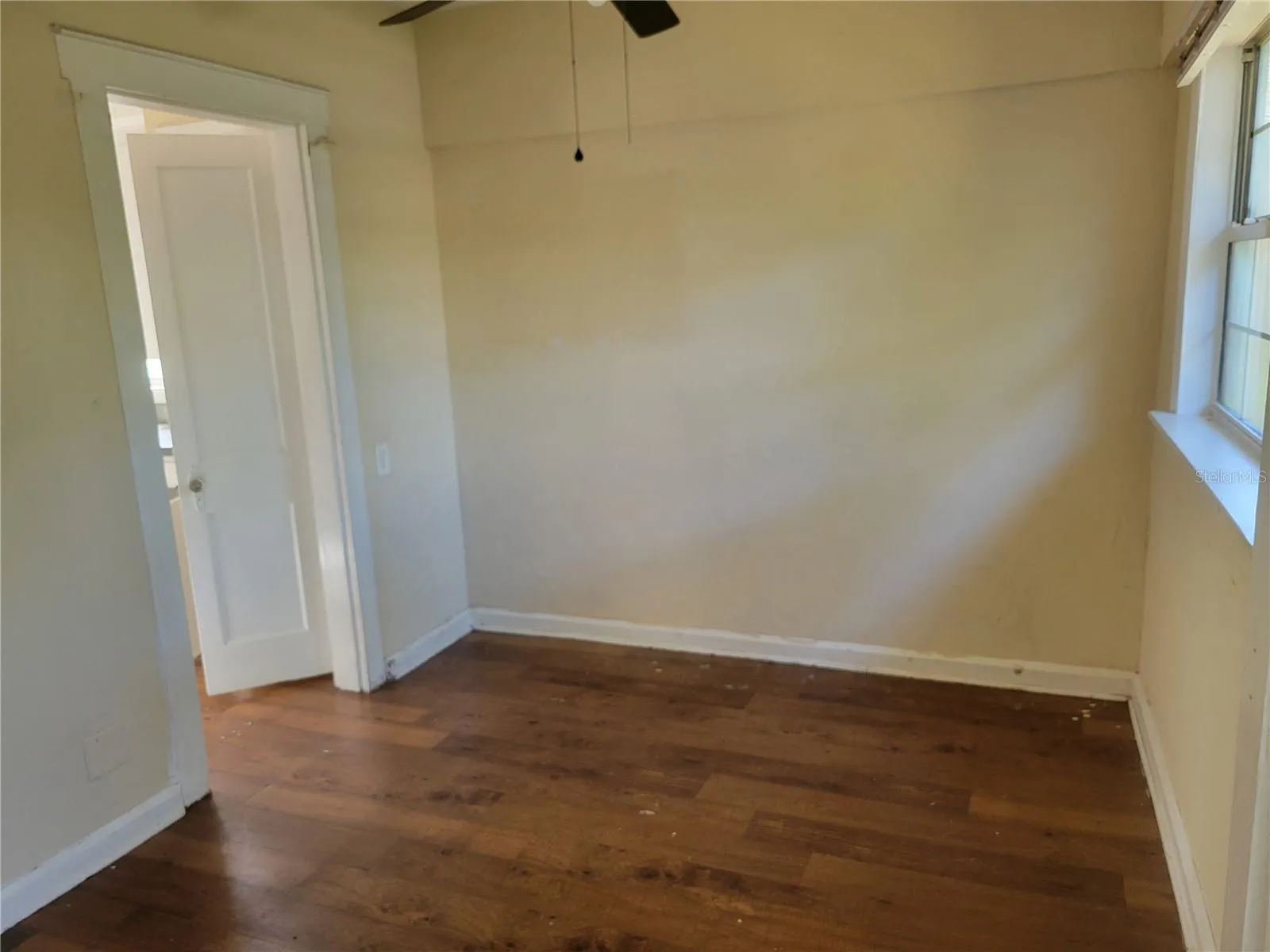 1910 23RD AVE N