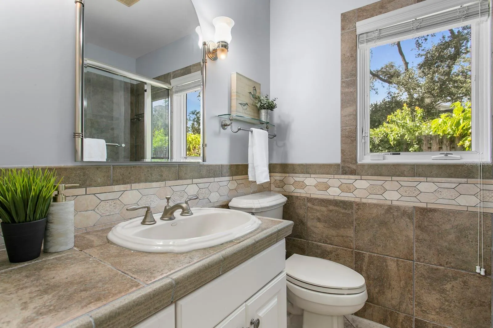 2930 W BAYSHORE CT