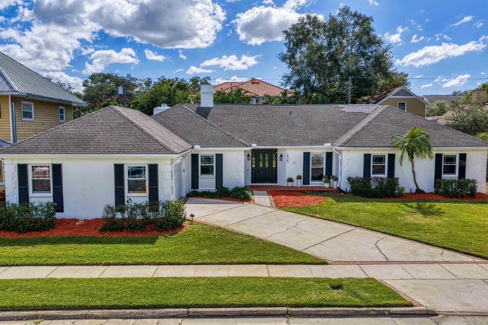 2930 W BAYSHORE CT