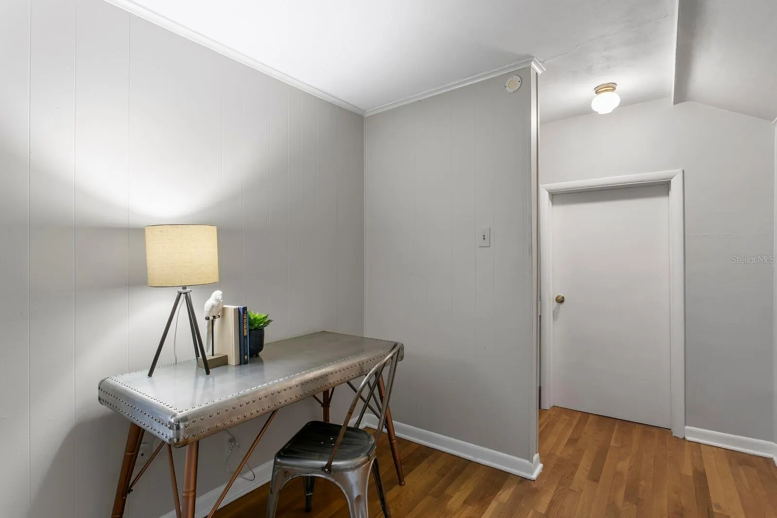 2930 W BAYSHORE CT