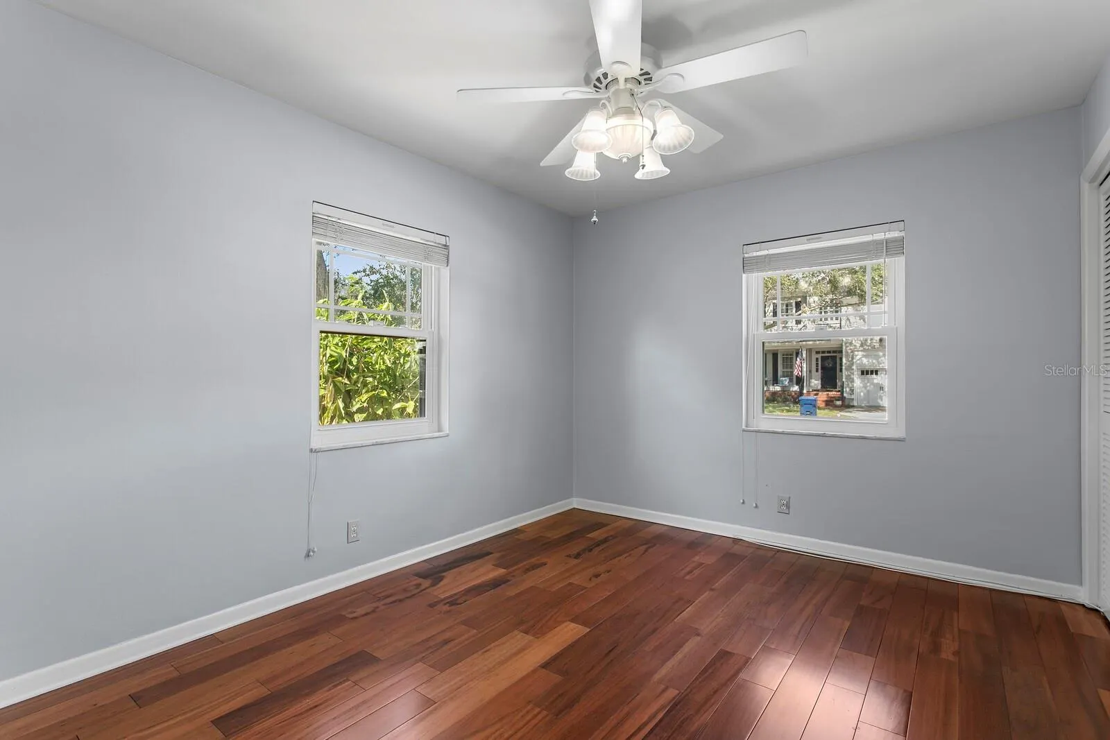 2930 W BAYSHORE CT