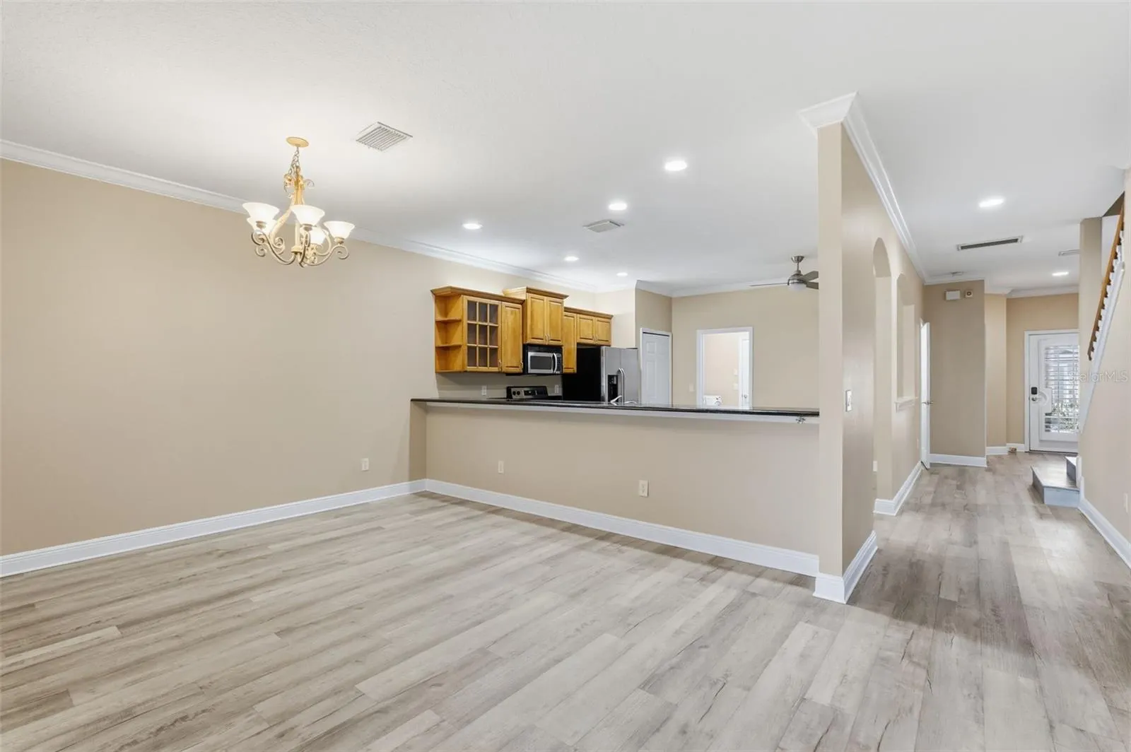 9718 TAYLOR ROSE LN