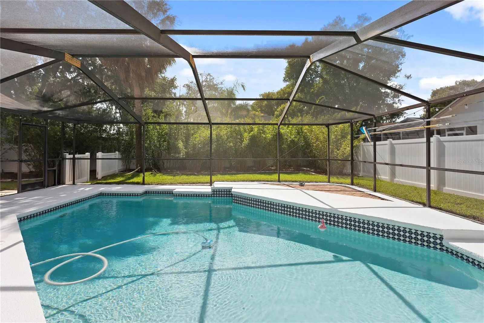 2307 MARSEILLE CT