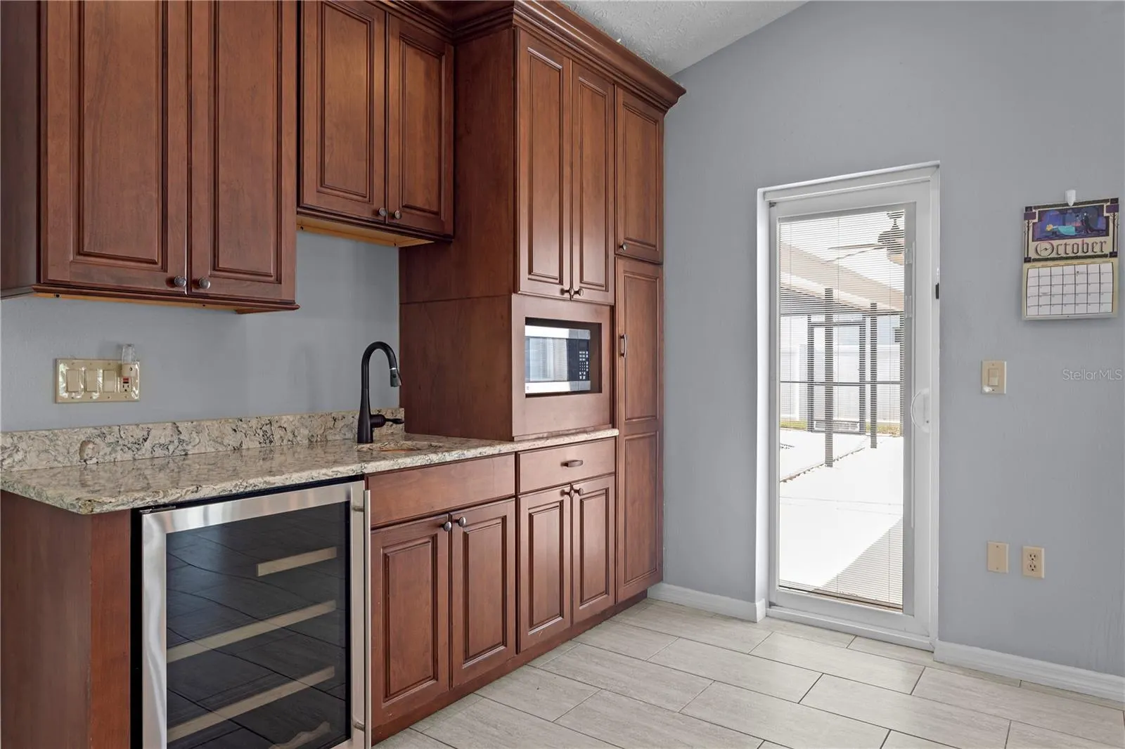 2307 MARSEILLE CT