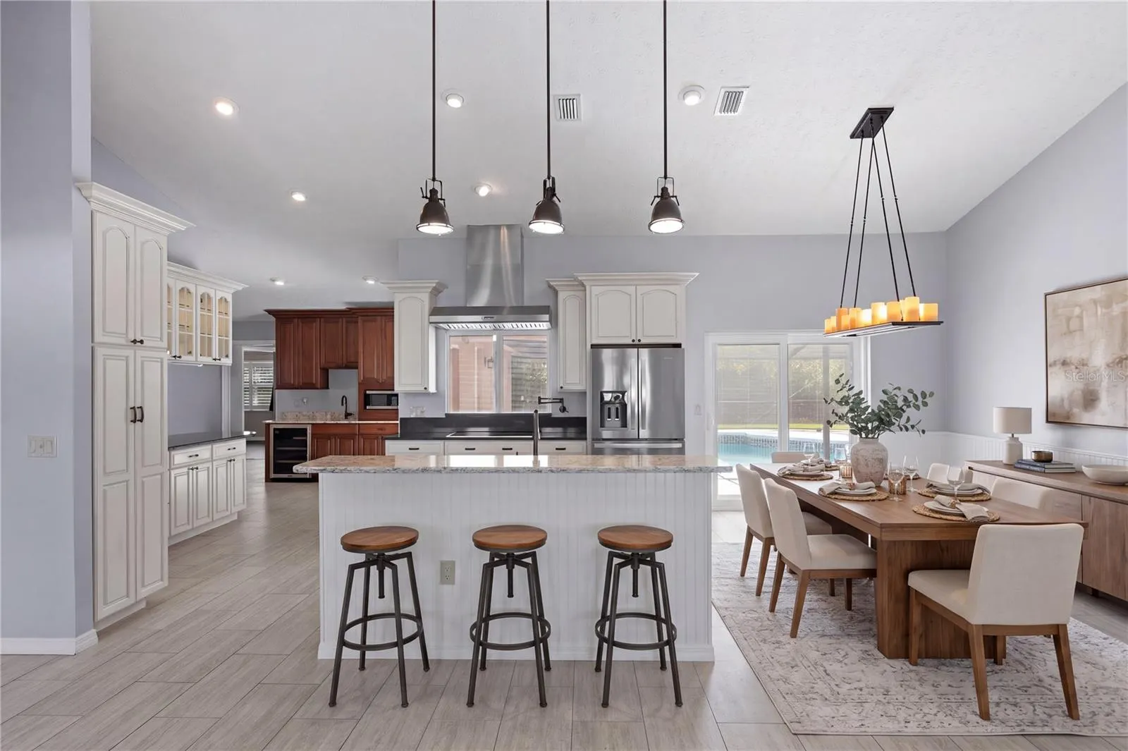 2307 MARSEILLE CT