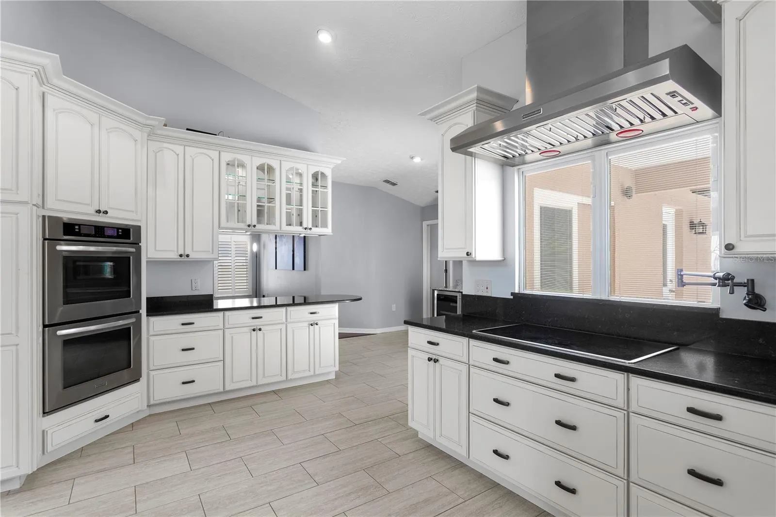2307 MARSEILLE CT