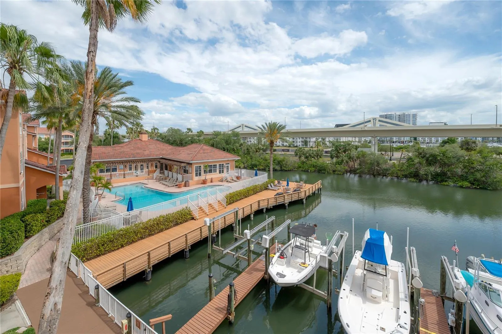 5000 CULBREATH KEY WAY #7-702 #7-702