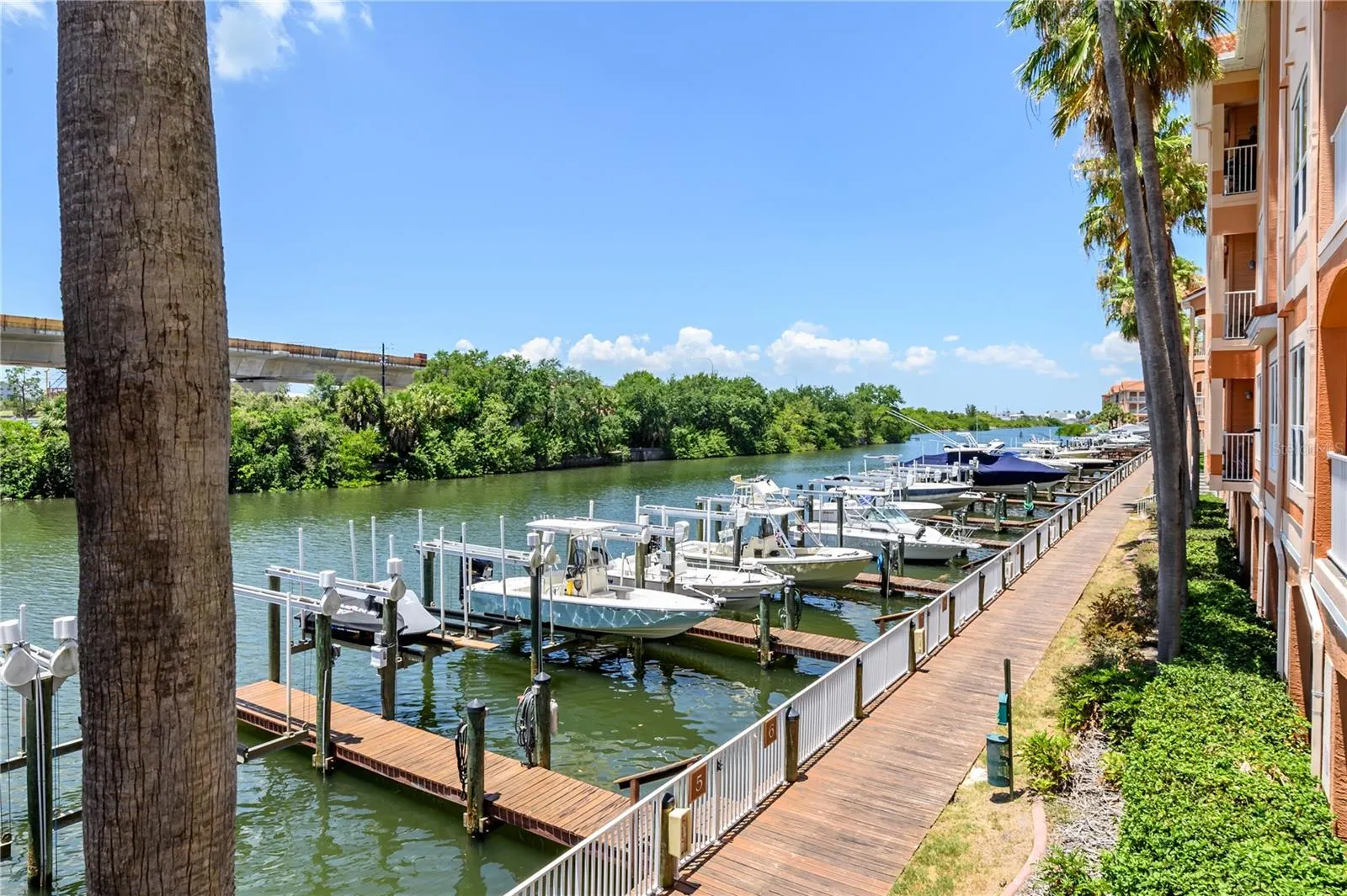 5000 CULBREATH KEY WAY #7-702 #7-702