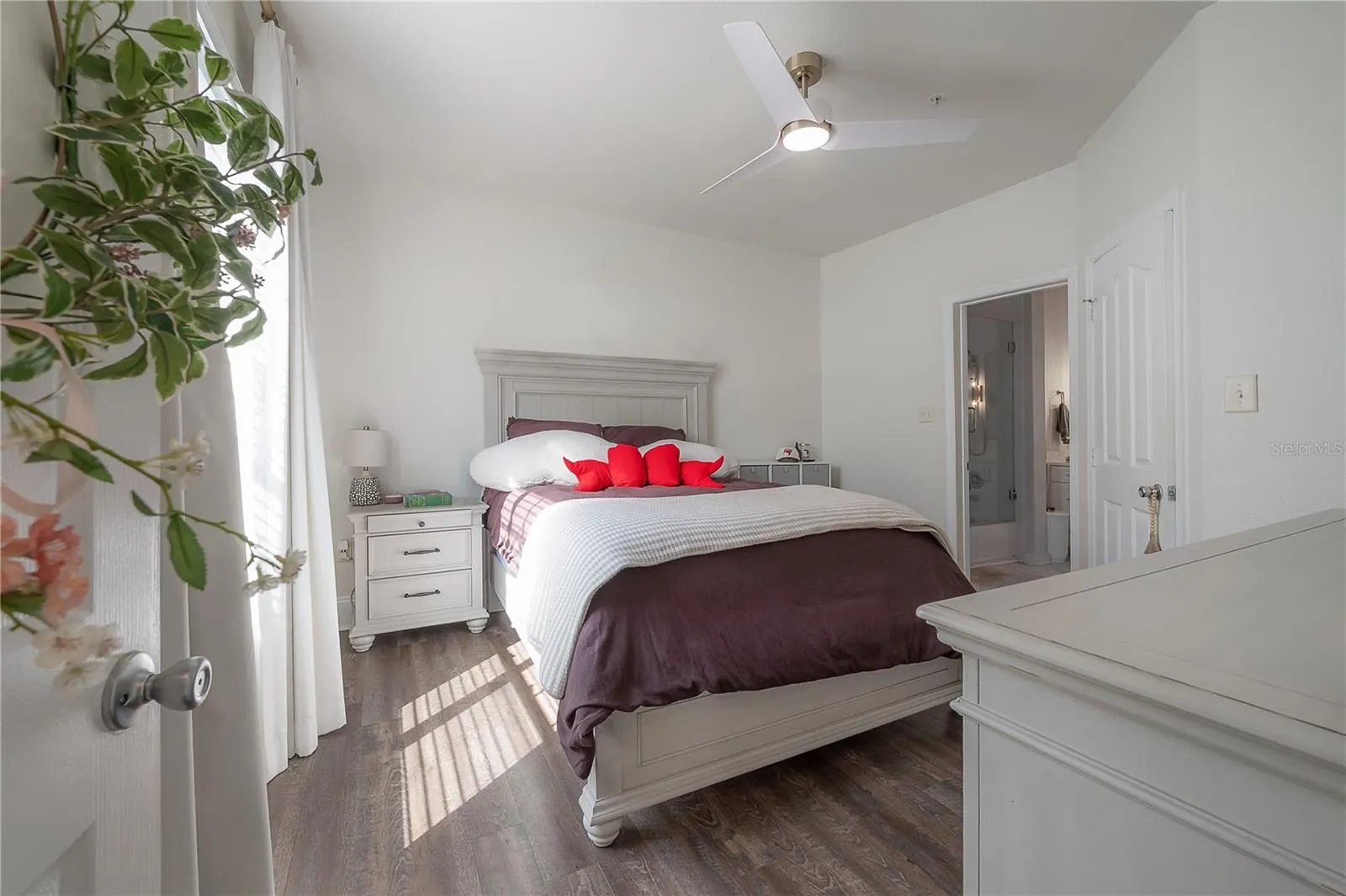 5000 CULBREATH KEY WAY #7-702 #7-702