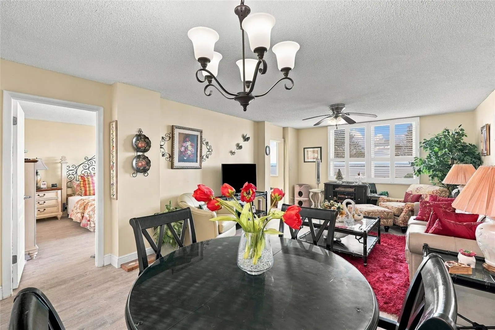 2616 COVE CAY DR #906 #906