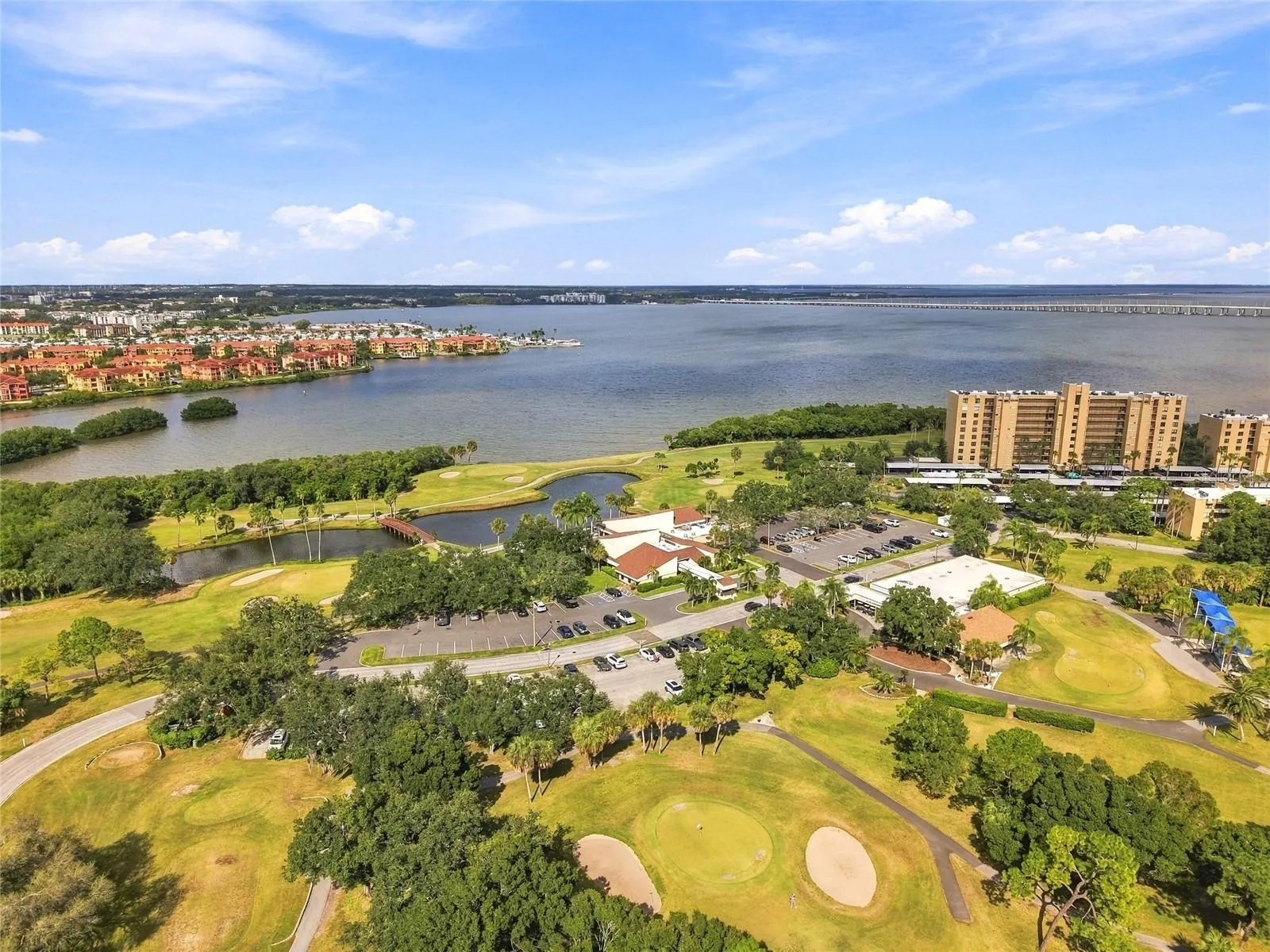 2616 COVE CAY DR #906 #906