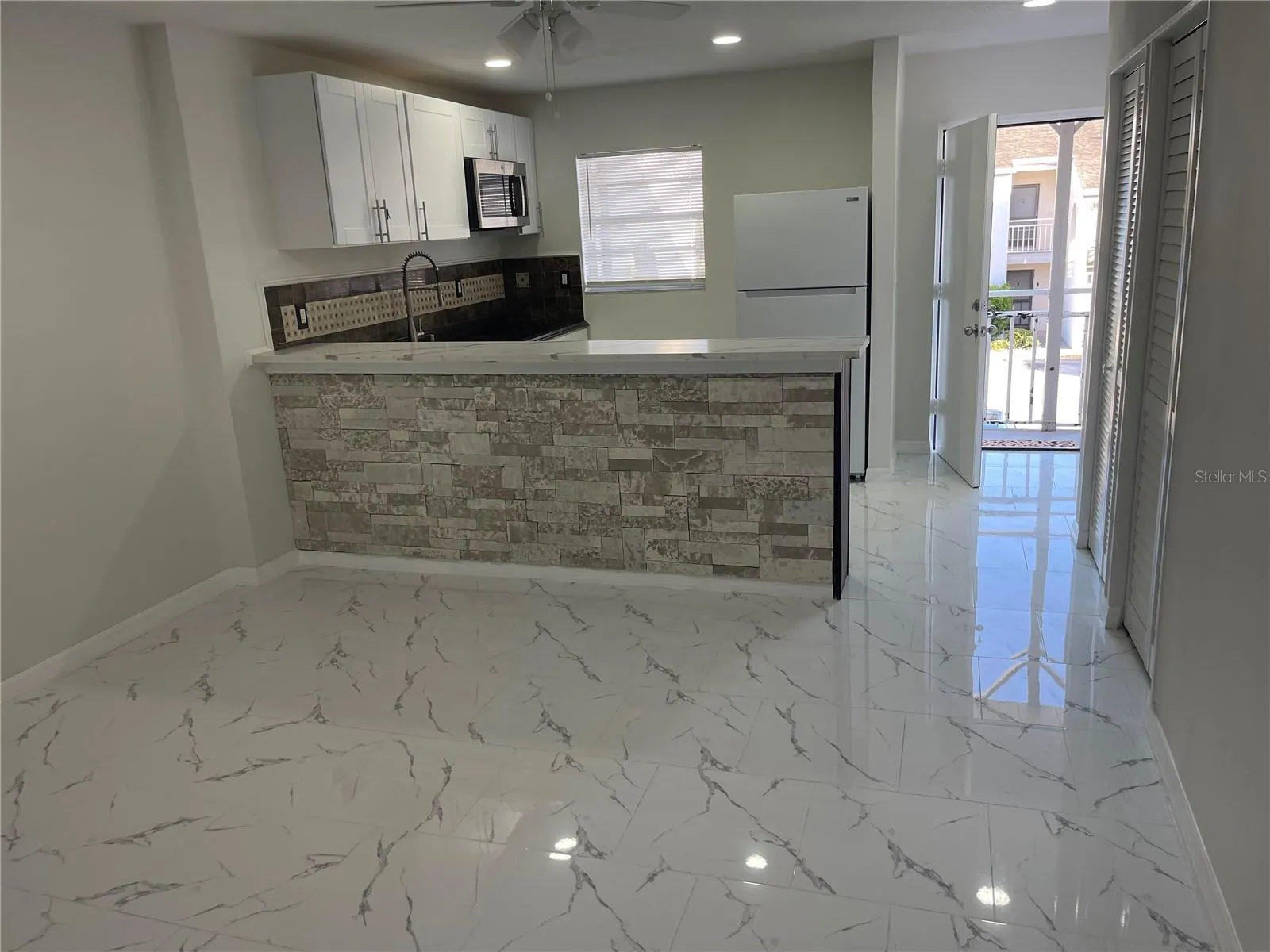 2625 STATE ROAD 590 #823 #823