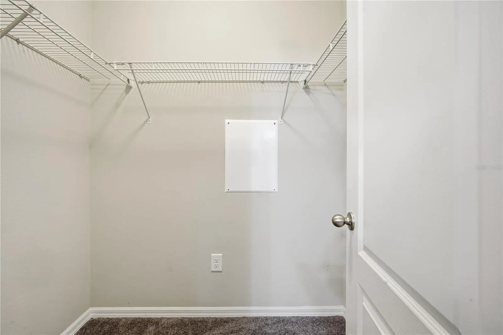 2224 LENNOX DALE LN