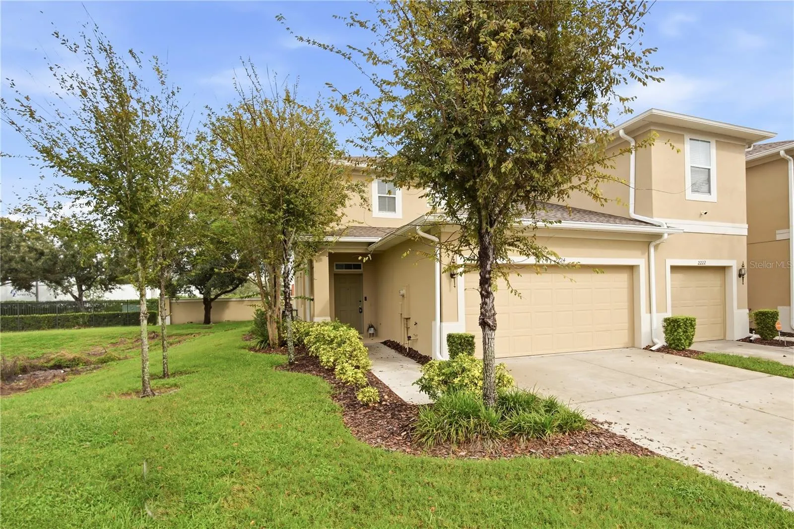 2224 LENNOX DALE LN