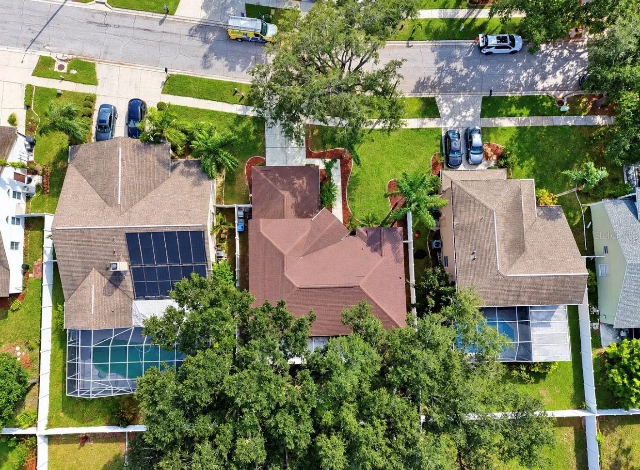 11214 LONGBROOKE DR