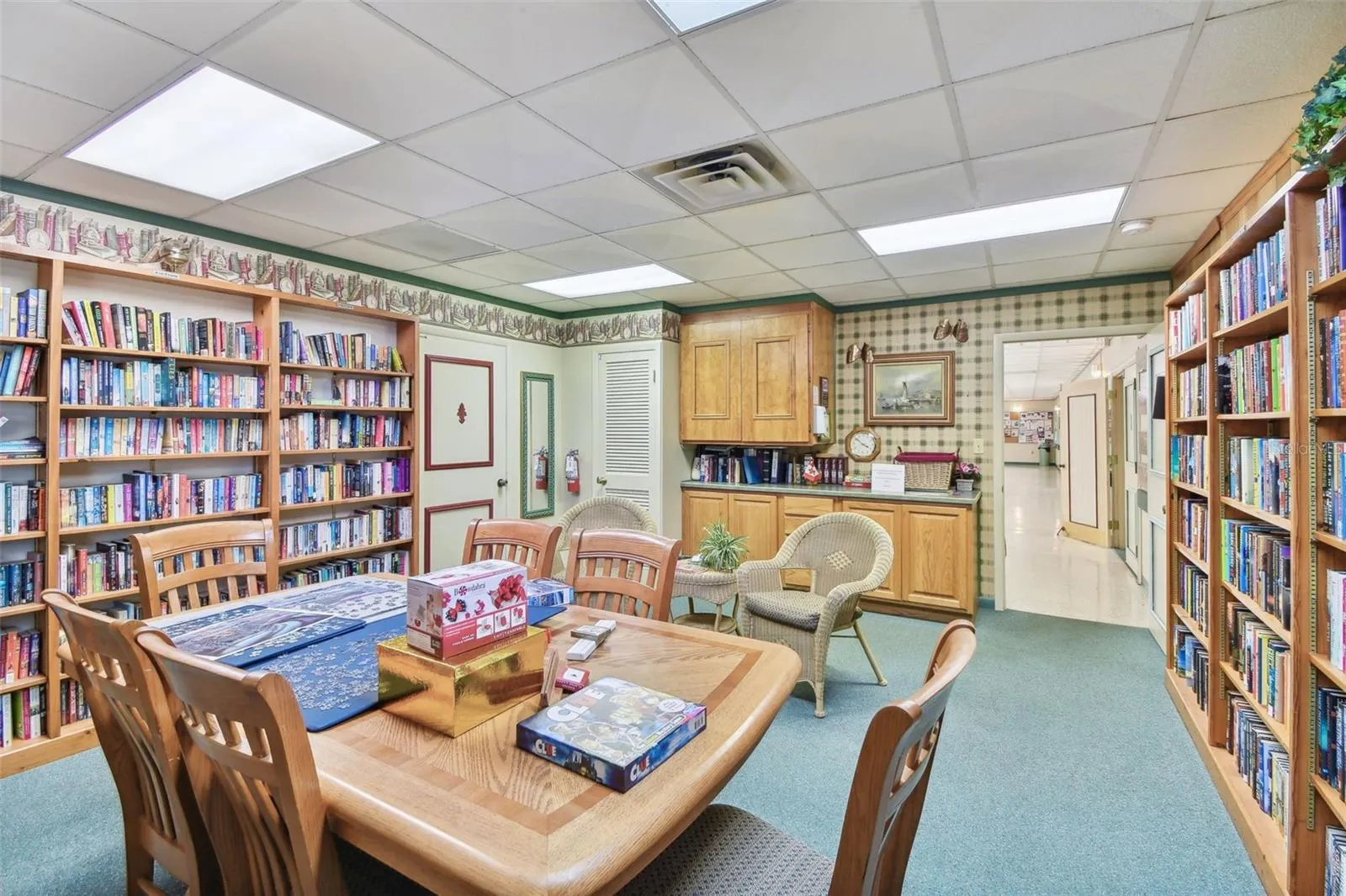 82208 F ST N #208 #208