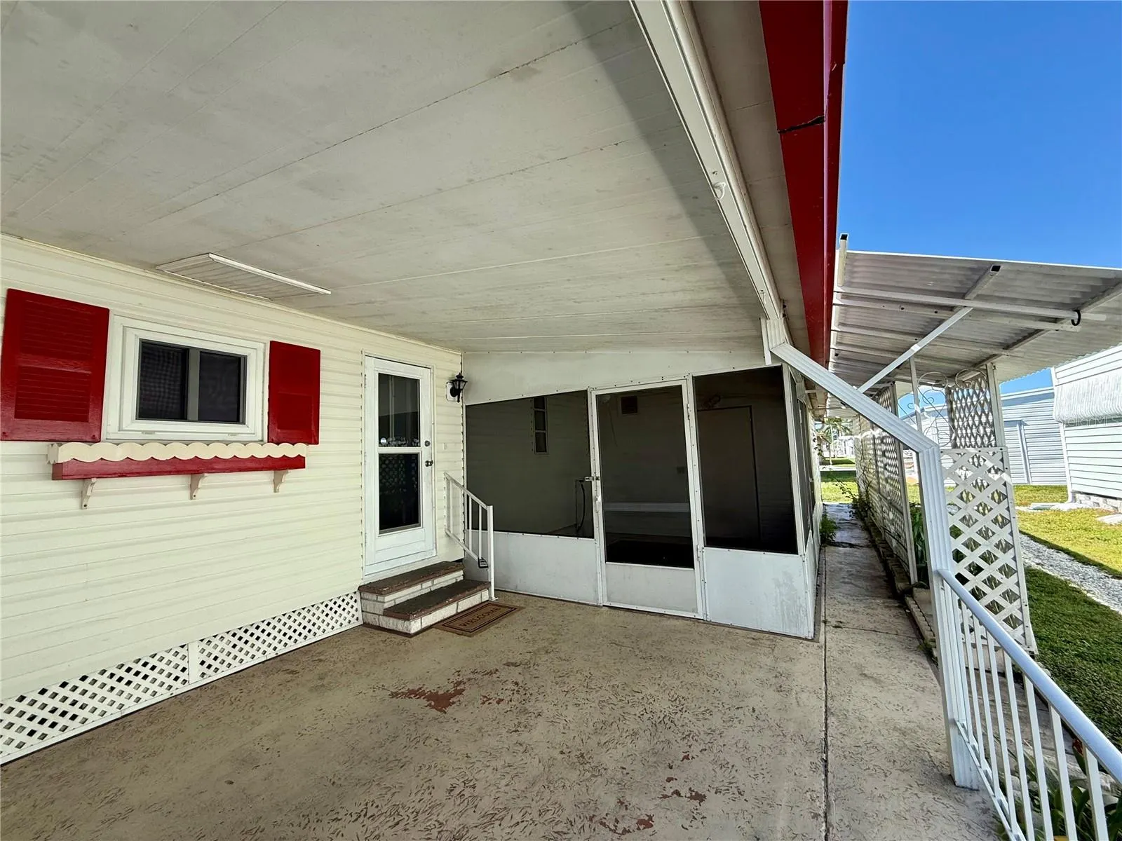 82208 F ST N #208 #208
