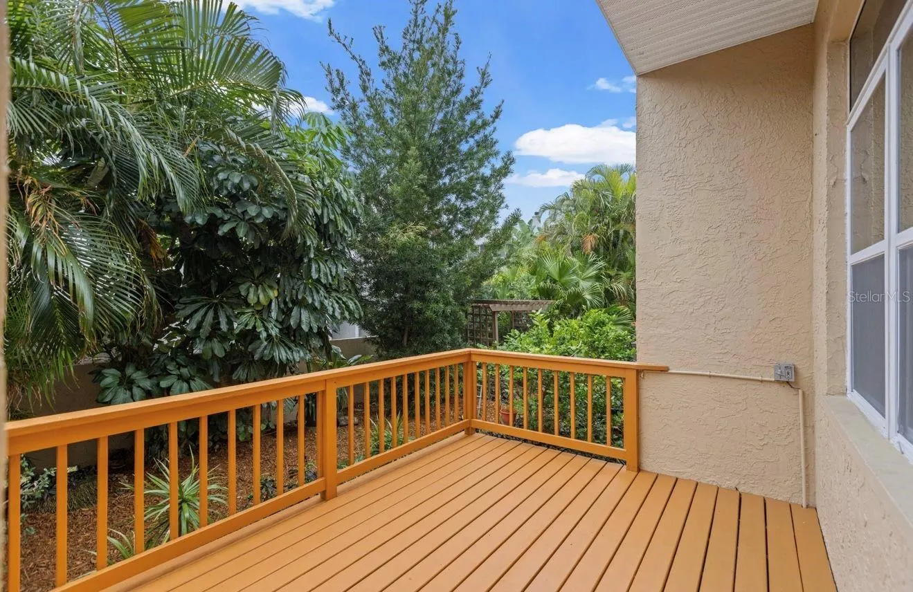 487 PINELLAS BAYWAY S #201 #201