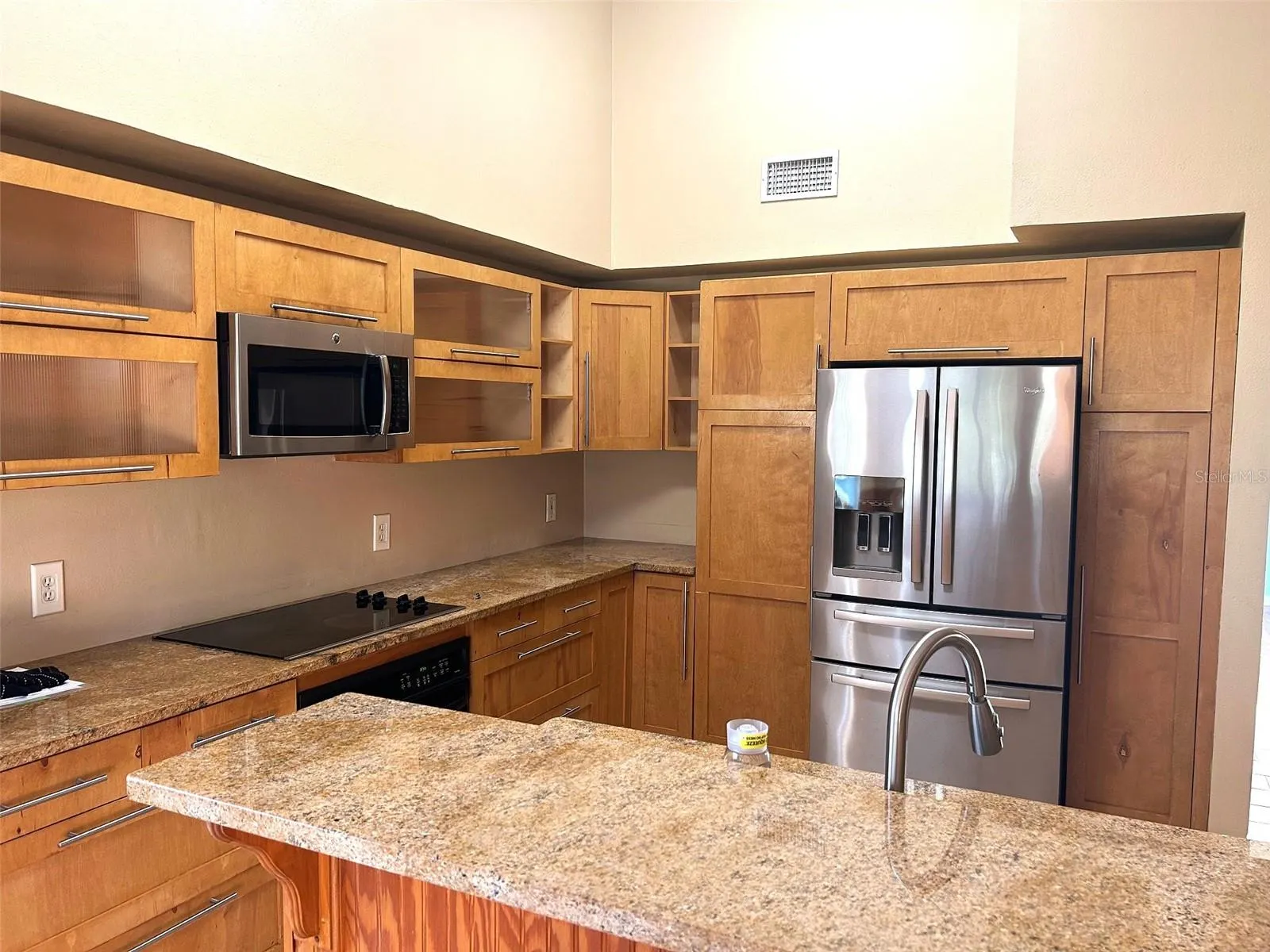 11137 BROOKLAWN DR