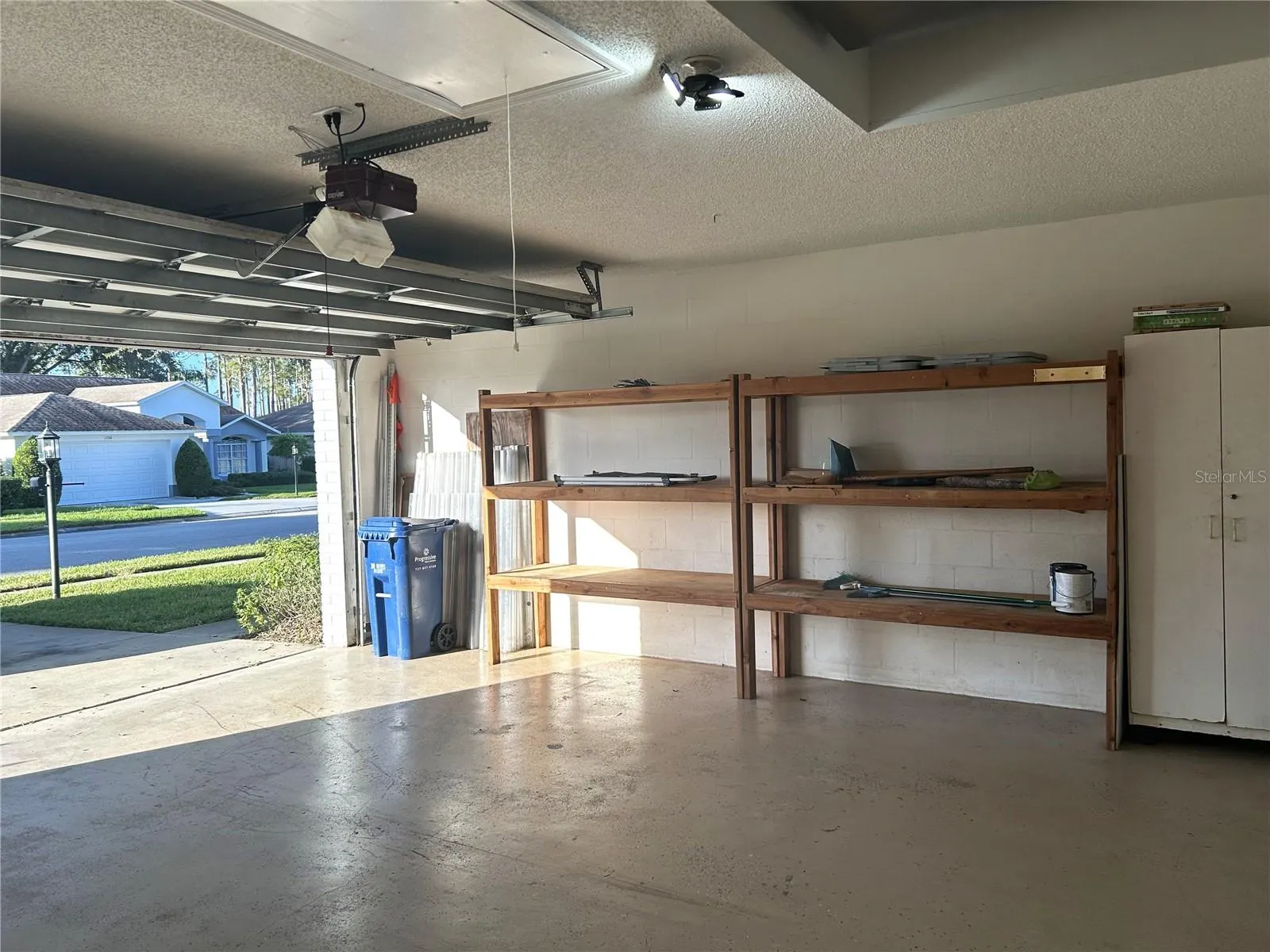 11137 BROOKLAWN DR