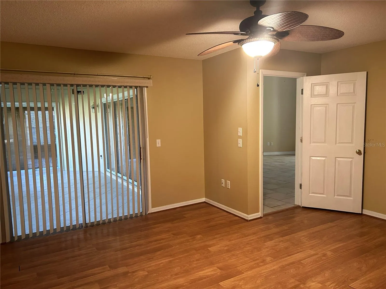 11137 BROOKLAWN DR