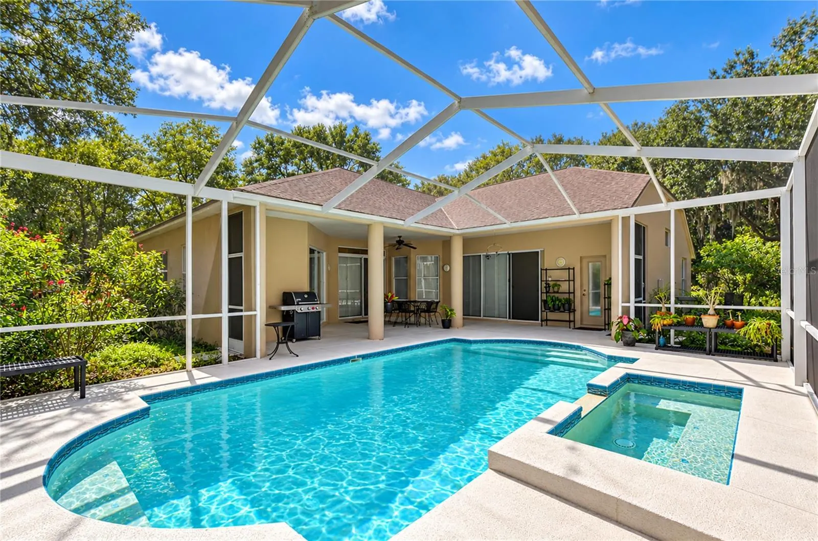 15306 HIDDEN ARBOR CT