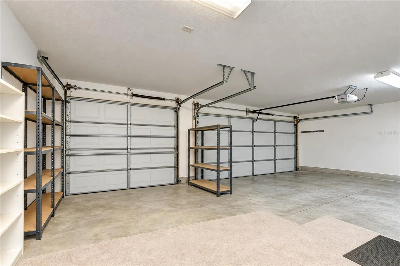 15306 HIDDEN ARBOR CT