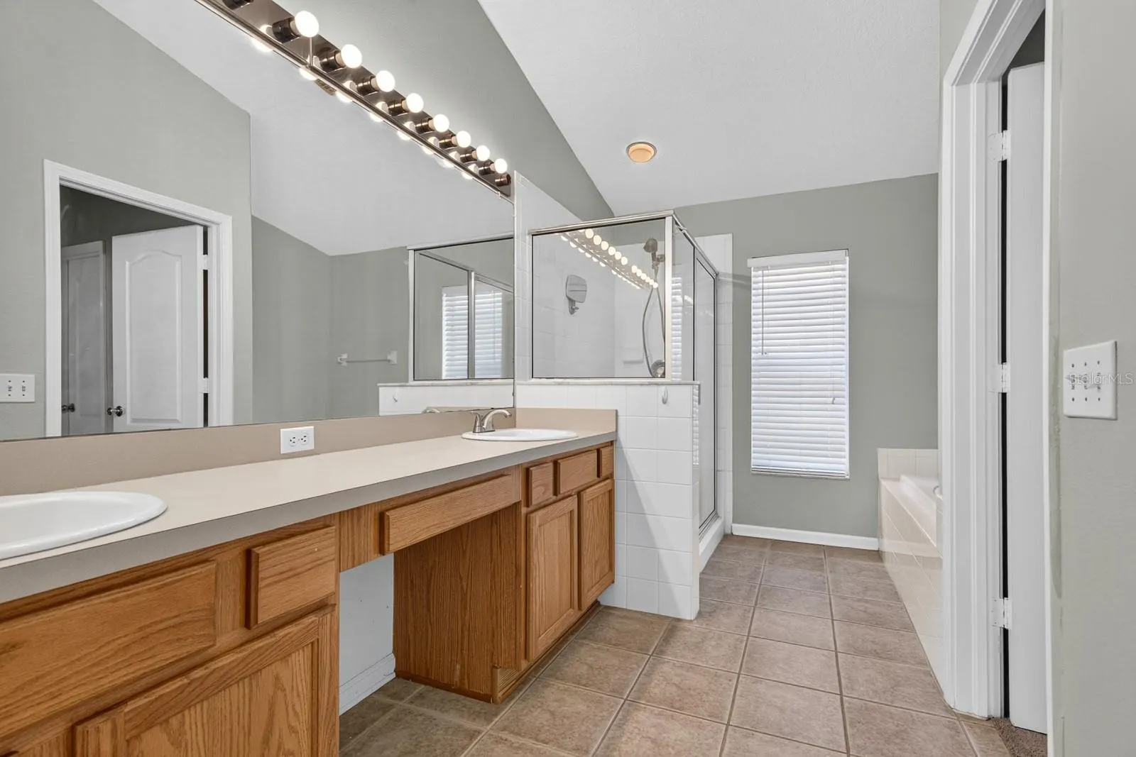 12505 HERONS PATH PL