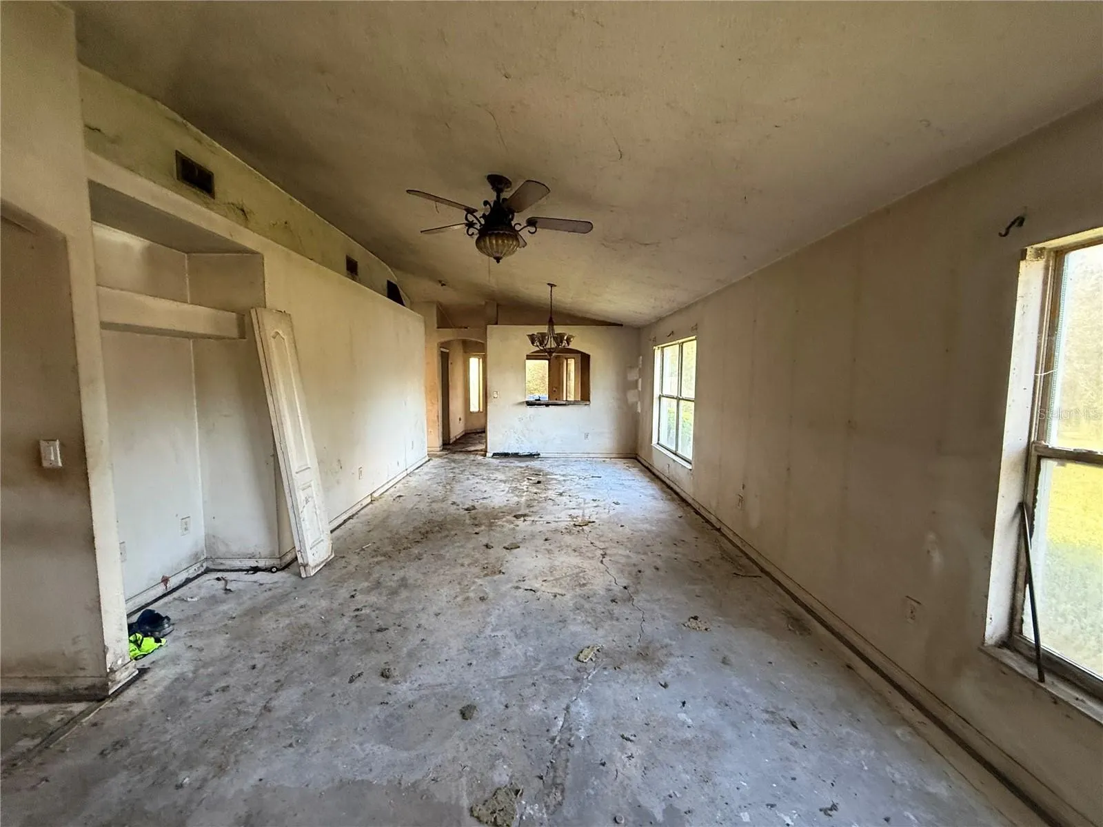 1534 MARSH WOOD DR