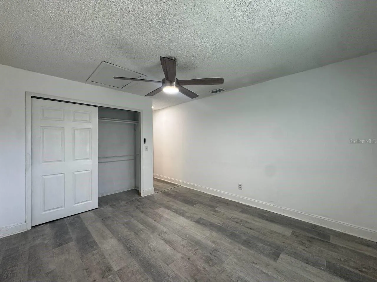 5102 LAWNTON CT