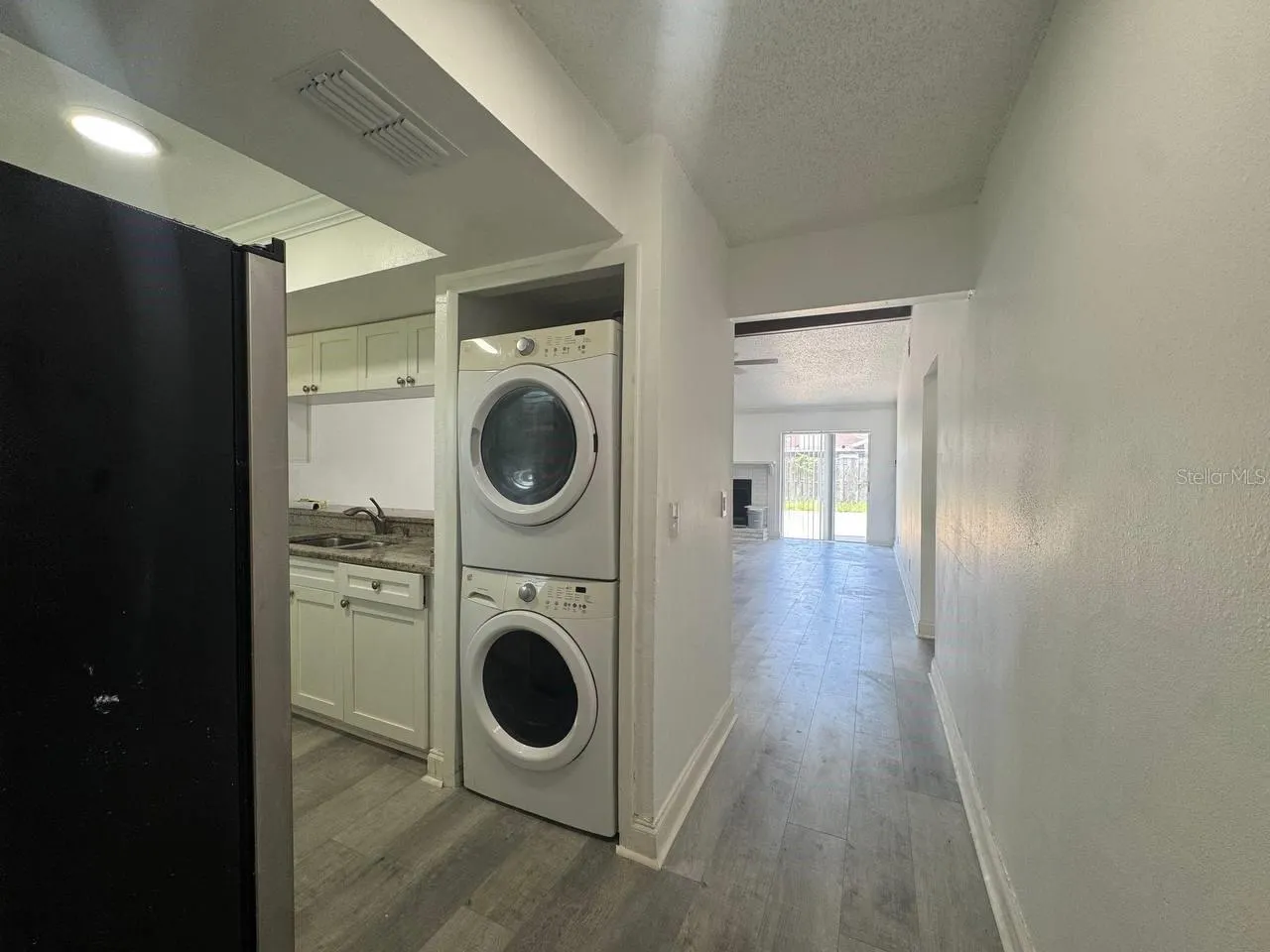 5102 LAWNTON CT