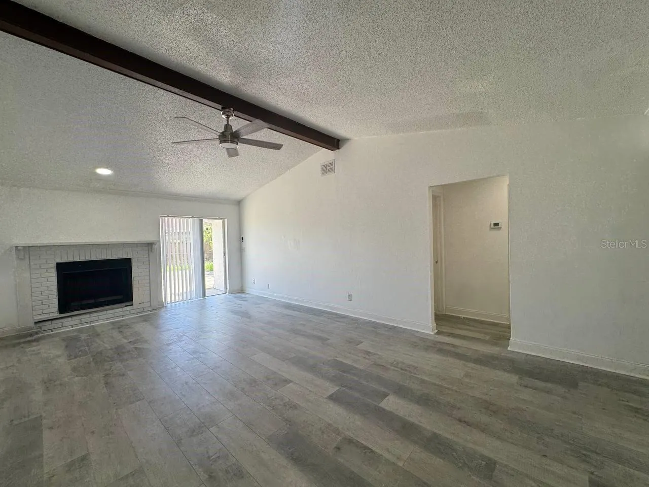 5102 LAWNTON CT