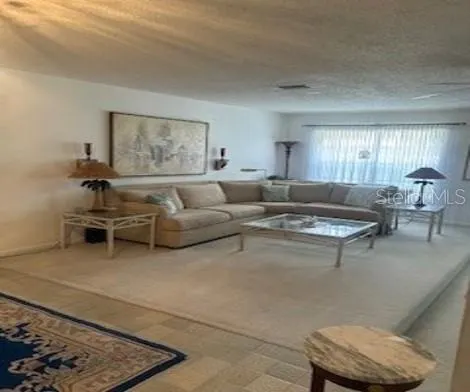 2828 BELLWOOD DR