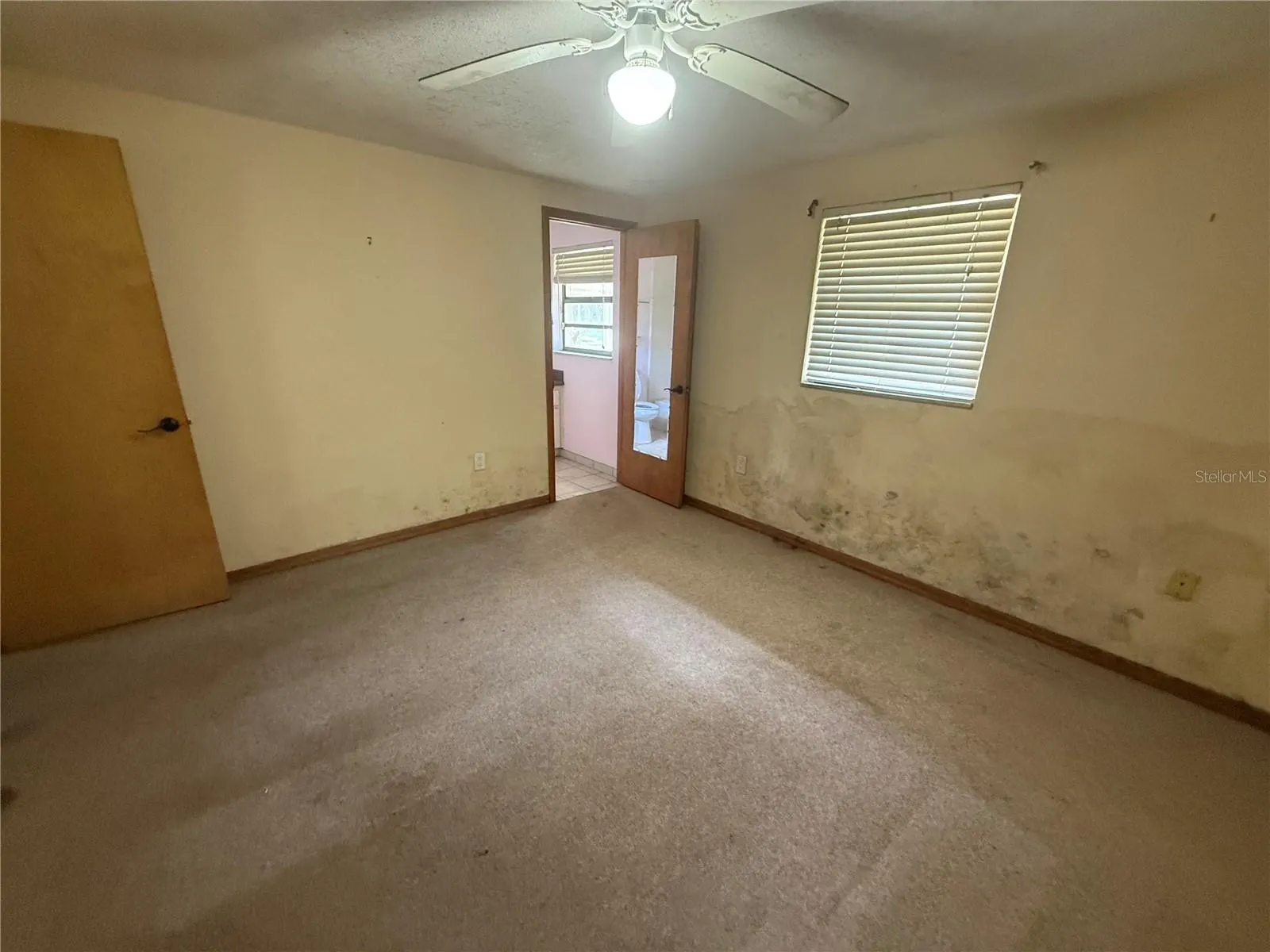 2603 W 60 HWY