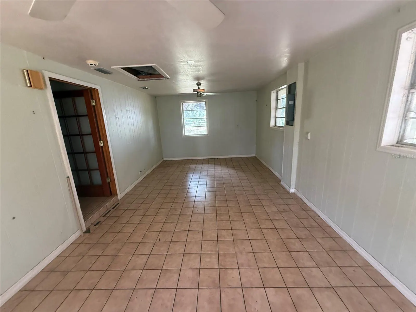 2603 W 60 HWY