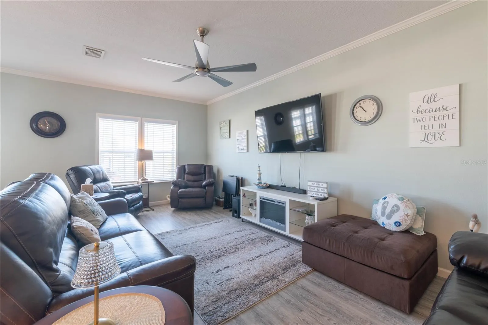 82250 3RD AVE N #250 #250