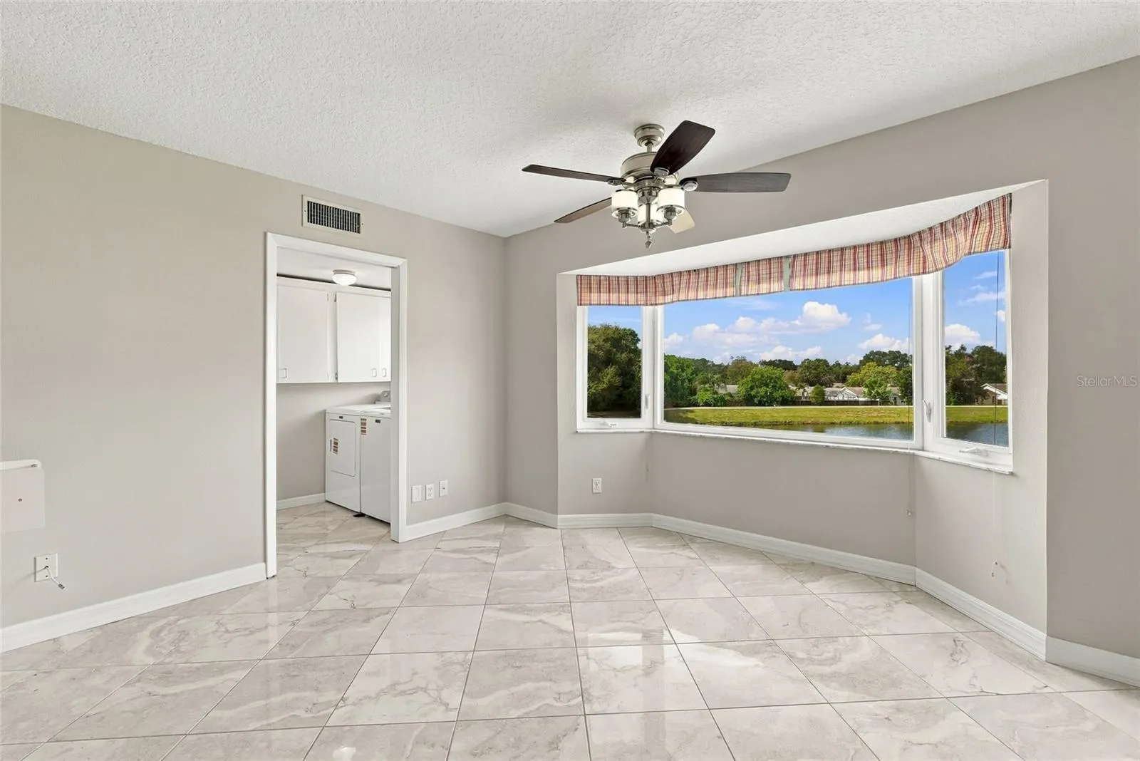 2228 SWEDISH DR #22 #22